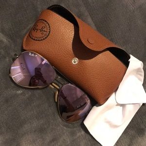 Black/purple polarized ray bans. Large metal